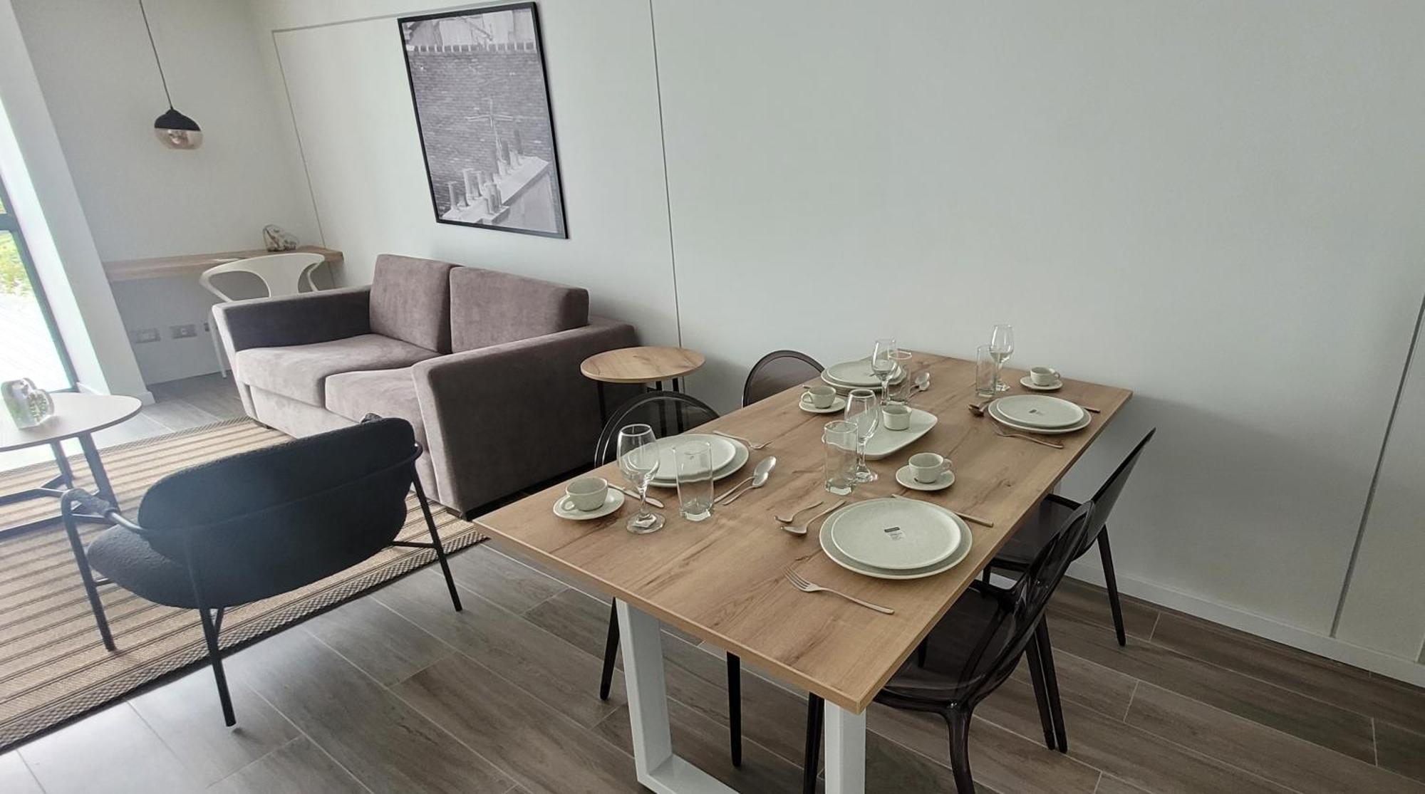En Barranco 2br Limpieza Diaria Incluida Lima