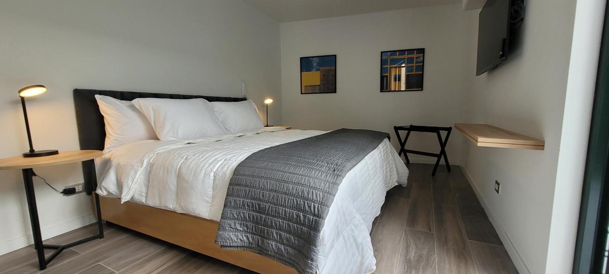 Apartment En Barranco 2br Limpieza Diaria Incluida *